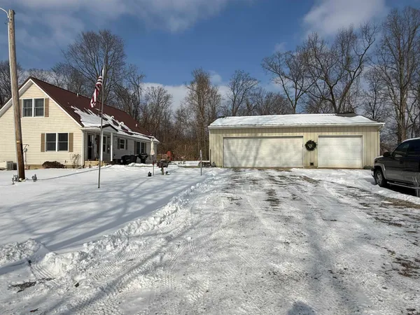 $530,000 | 111 South Co Road 800 West, Logansport, IN 46947