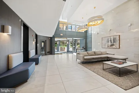 $550,000 | 7111 Woodmont Avenue, Unit 709, Bethesda, MD 20815