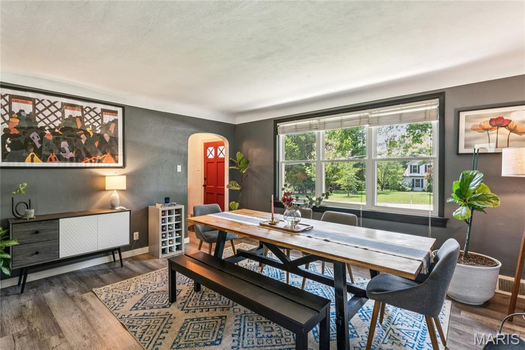 4643 Theiss Road St. Louis, MO 63128 - Photo 4 of 27 Gallery Image 4