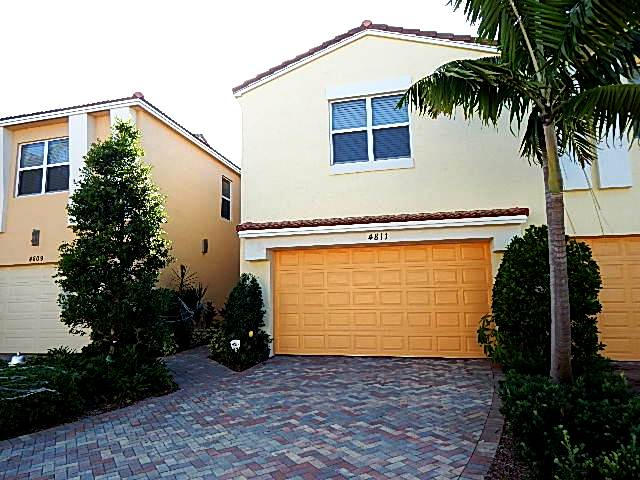 4811 Northwest 16th Terrace Boca Raton, FL 33431 - Photo 26 of 49 4811 driveway in front DSCN0525