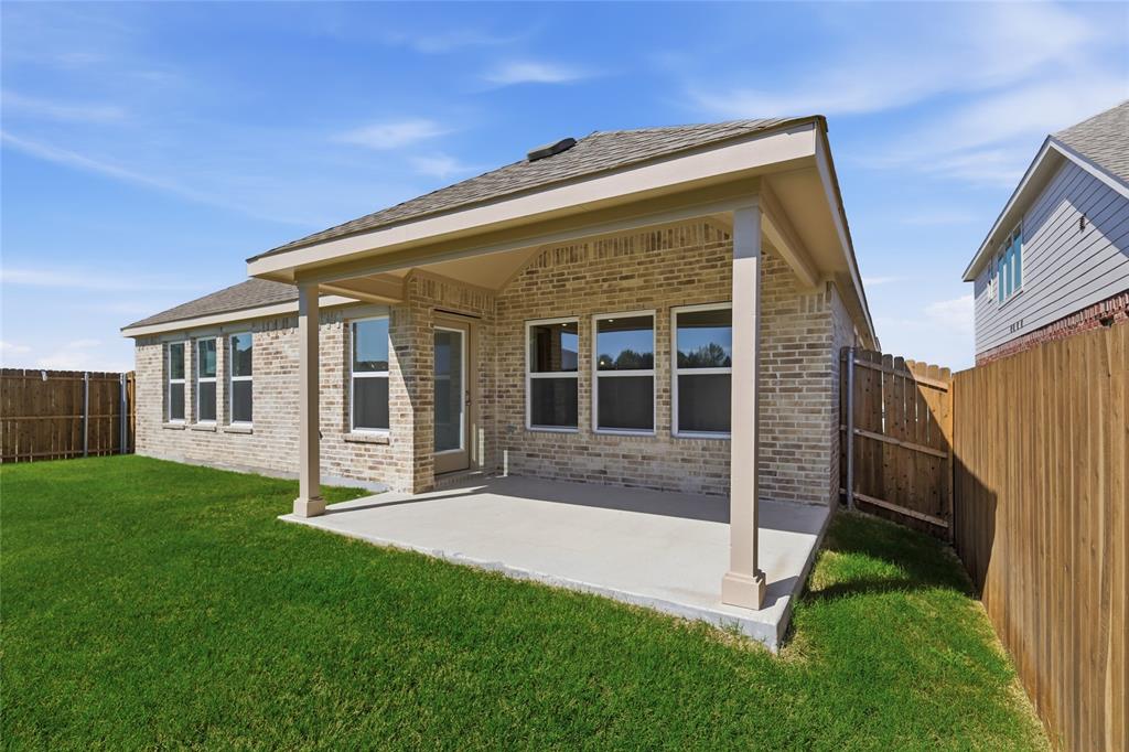 2529 Rivers W Road Anna, TX 75409 - Photo 32 of 40 Covered patio with concrete slab