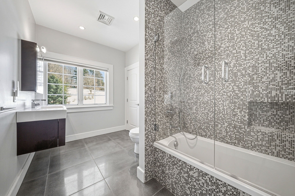 68 Prospect Hill Road Harvard, MA 01451 - Photo 23 of 39