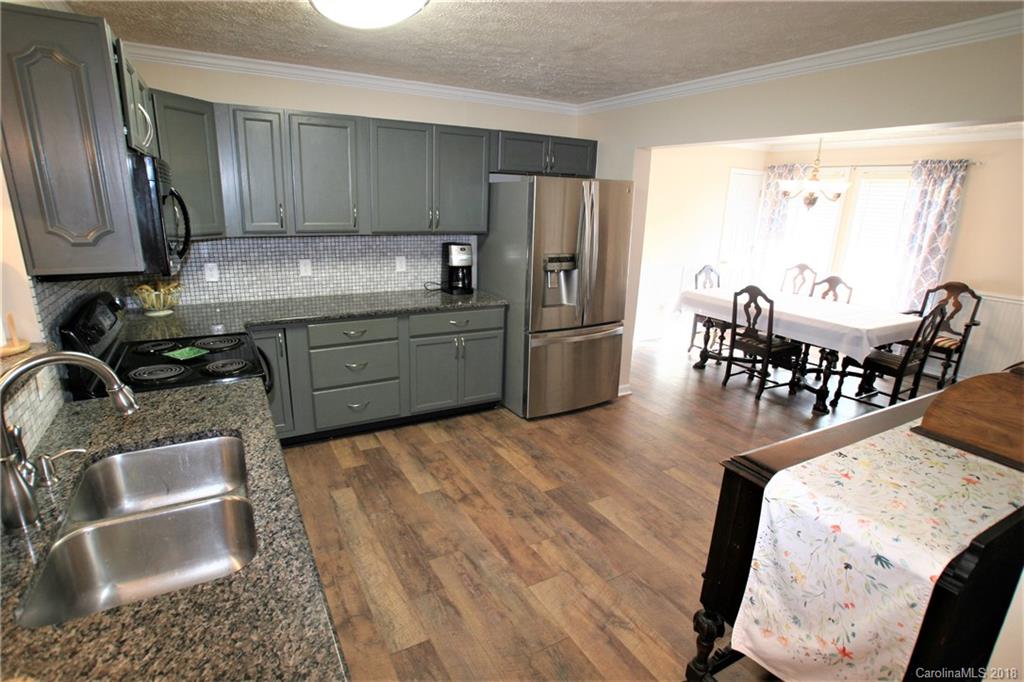 10115 Hambright Road Huntersville, NC 28078 - Photo 12 of 25 Gallery Image 12