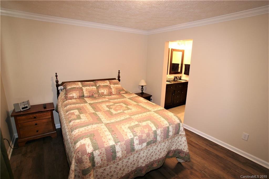 10115 Hambright Road Huntersville, NC 28078 - Photo 17 of 25 Gallery Image 17