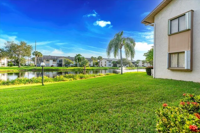 $215,000 | 3021 Southeast Aster Lane, Unit 705, Stuart, FL 34994