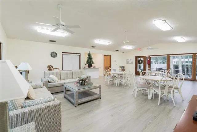 $215,000 | 3021 Southeast Aster Lane, Unit 705, Stuart, FL 34994