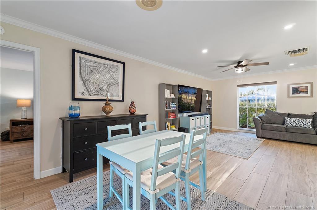 3881 Southeast Fairway West Stuart, FL 34997 - Photo 18 of 77