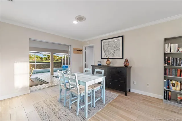 $725,000 | 3881 Southeast Fairway West, Stuart, FL 34997