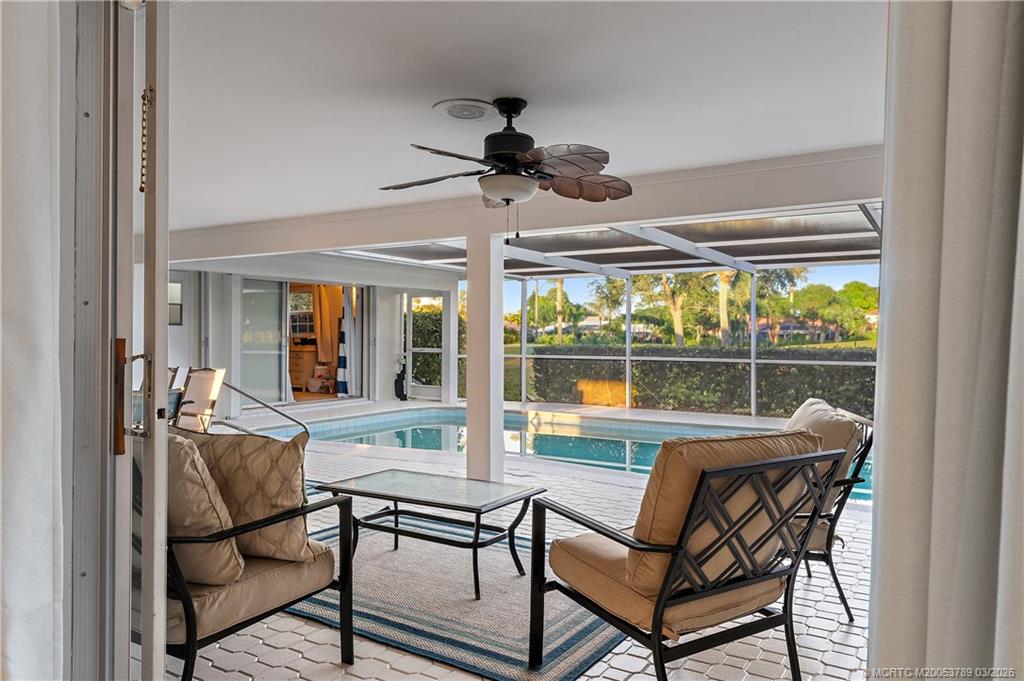 3881 Southeast Fairway West Stuart, FL 34997 - Photo 23 of 77