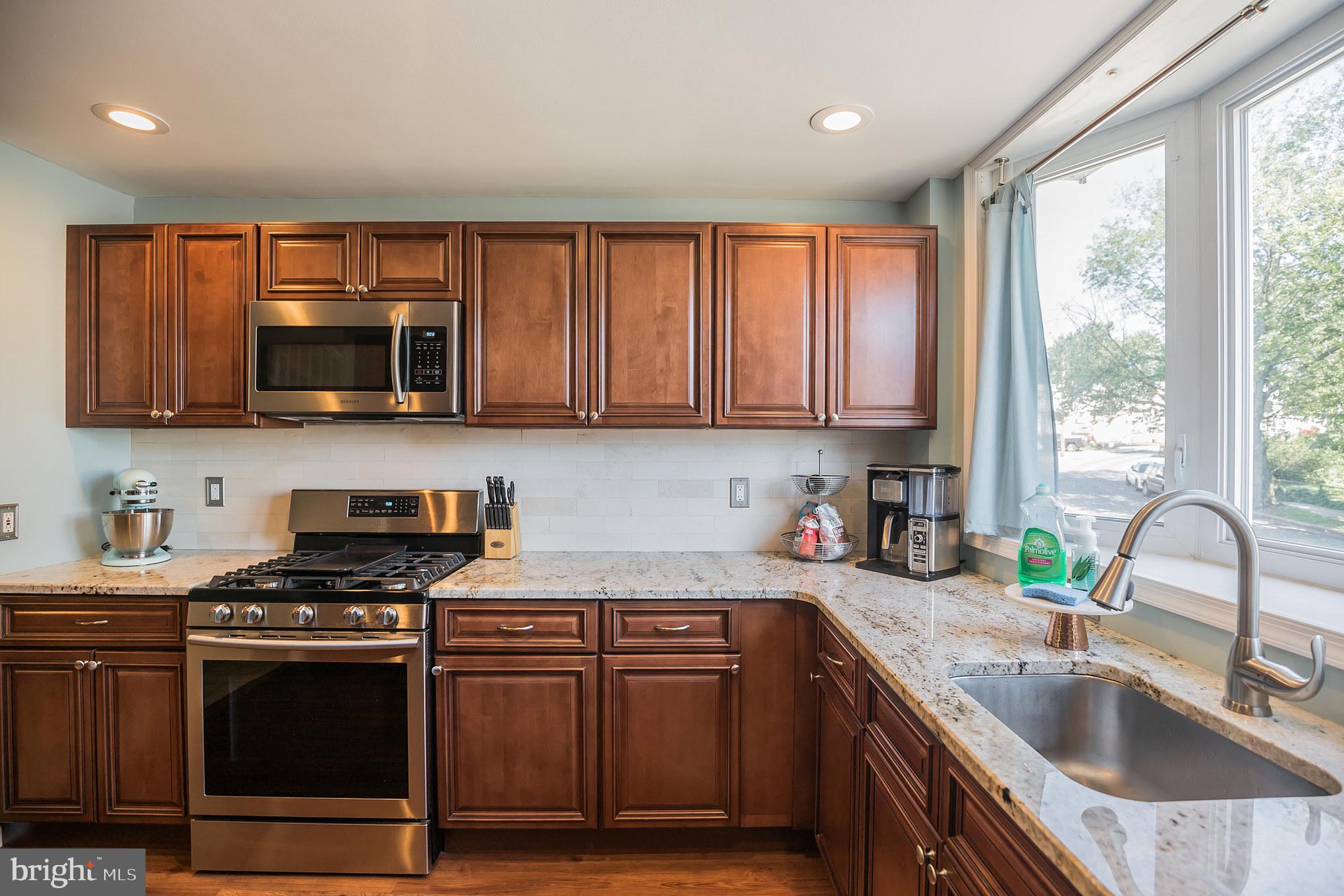 4260 Lawnside Road Philadelphia, PA 19154 - Photo 12 of 29 Gallery Image 12