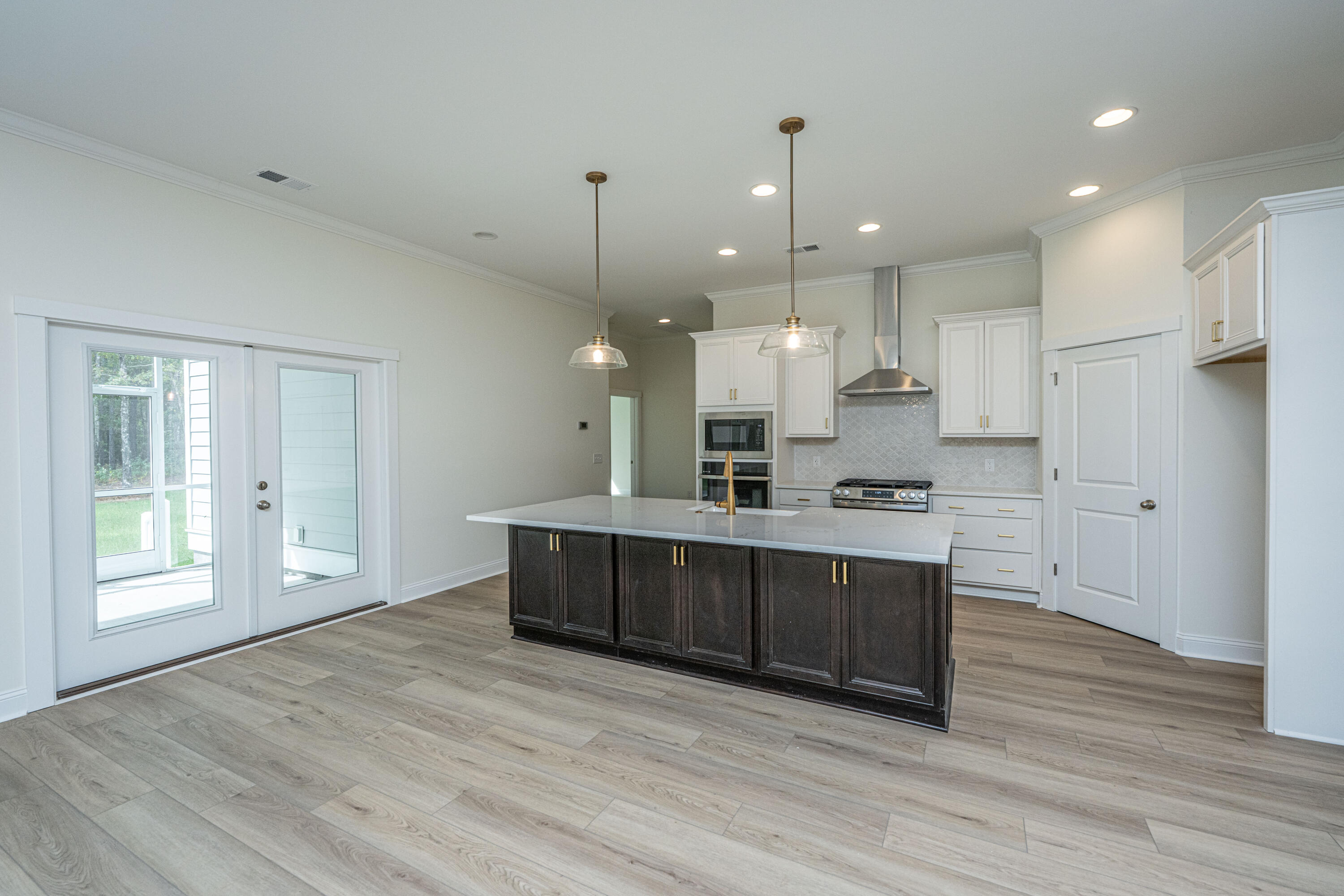 3011 Sweetwater Lane Awendaw, SC 29429 - Photo 13 of 54 3011SweetwaterLn017