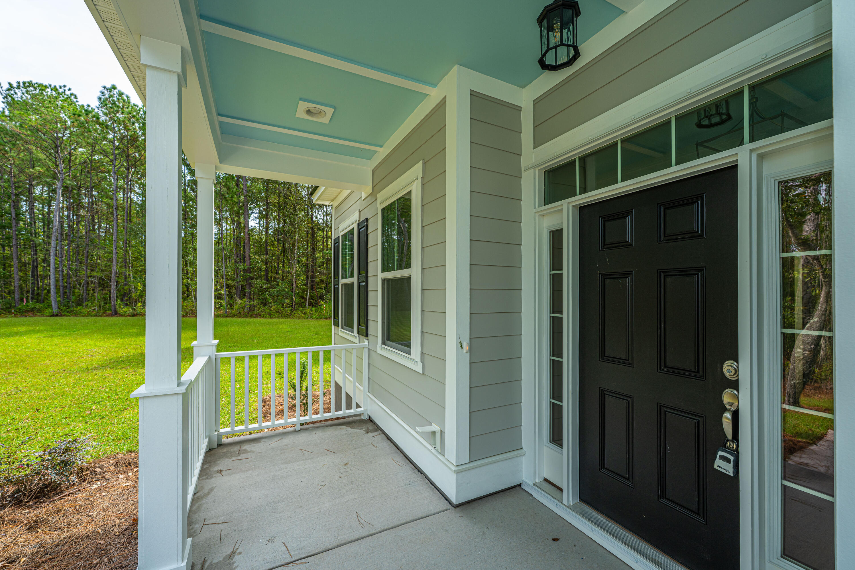 3011 Sweetwater Lane Awendaw, SC 29429 - Photo 5 of 54 3011SweetwaterLn007