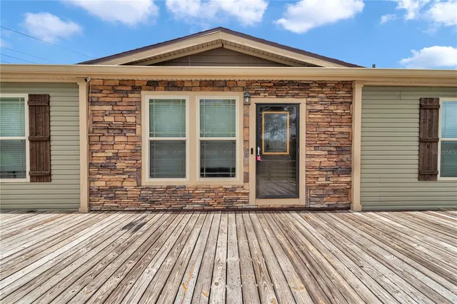 $490,000 | 7565 Dewey Robbins Road, Howey-in-the-Hills, FL 34737