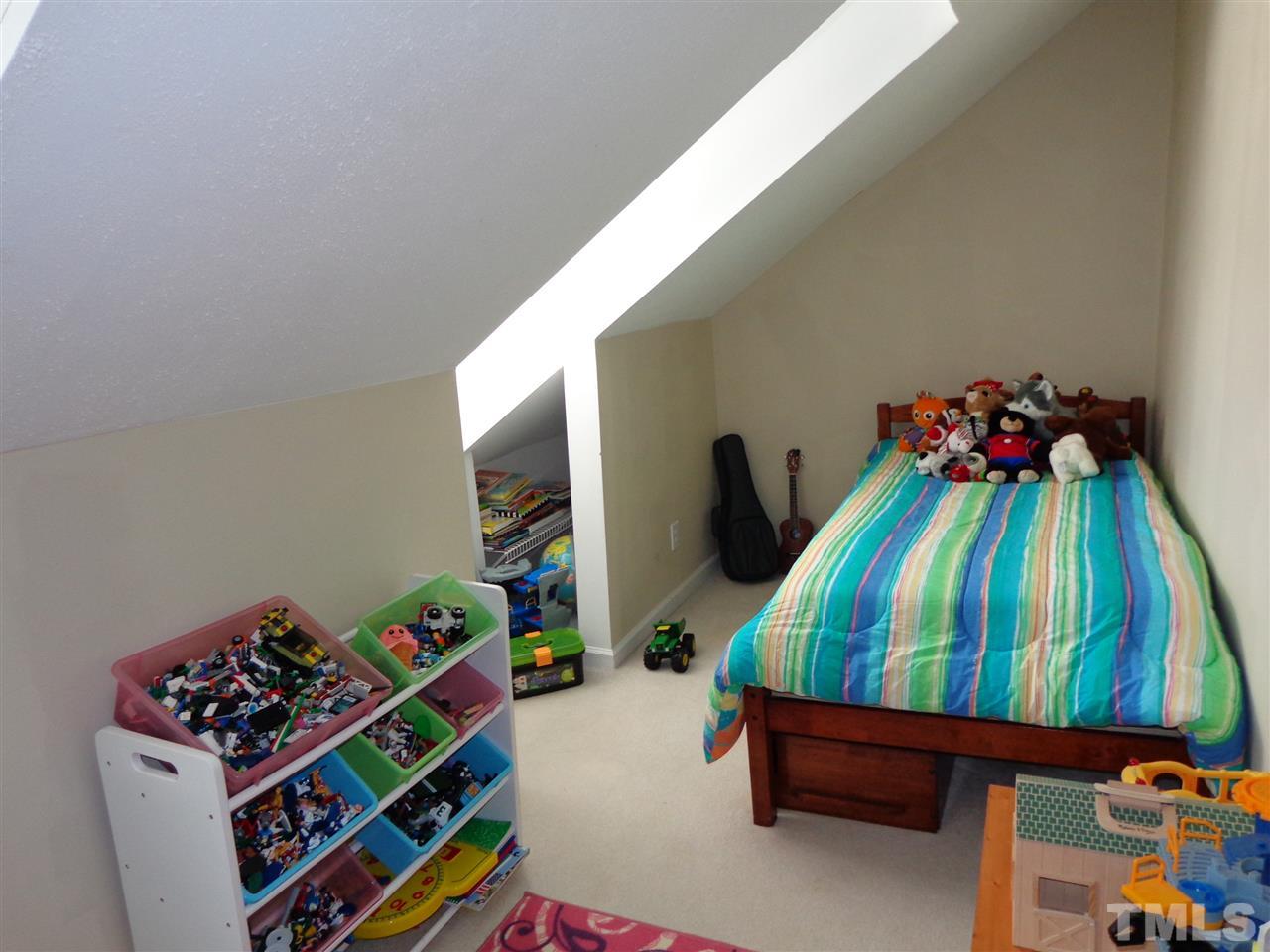 5201 Calverton Drive Raleigh, NC 27613 - Photo 22 of 25