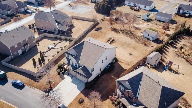 $524,900 | 307 Deer Chase Drive, Duncan, SC 29334