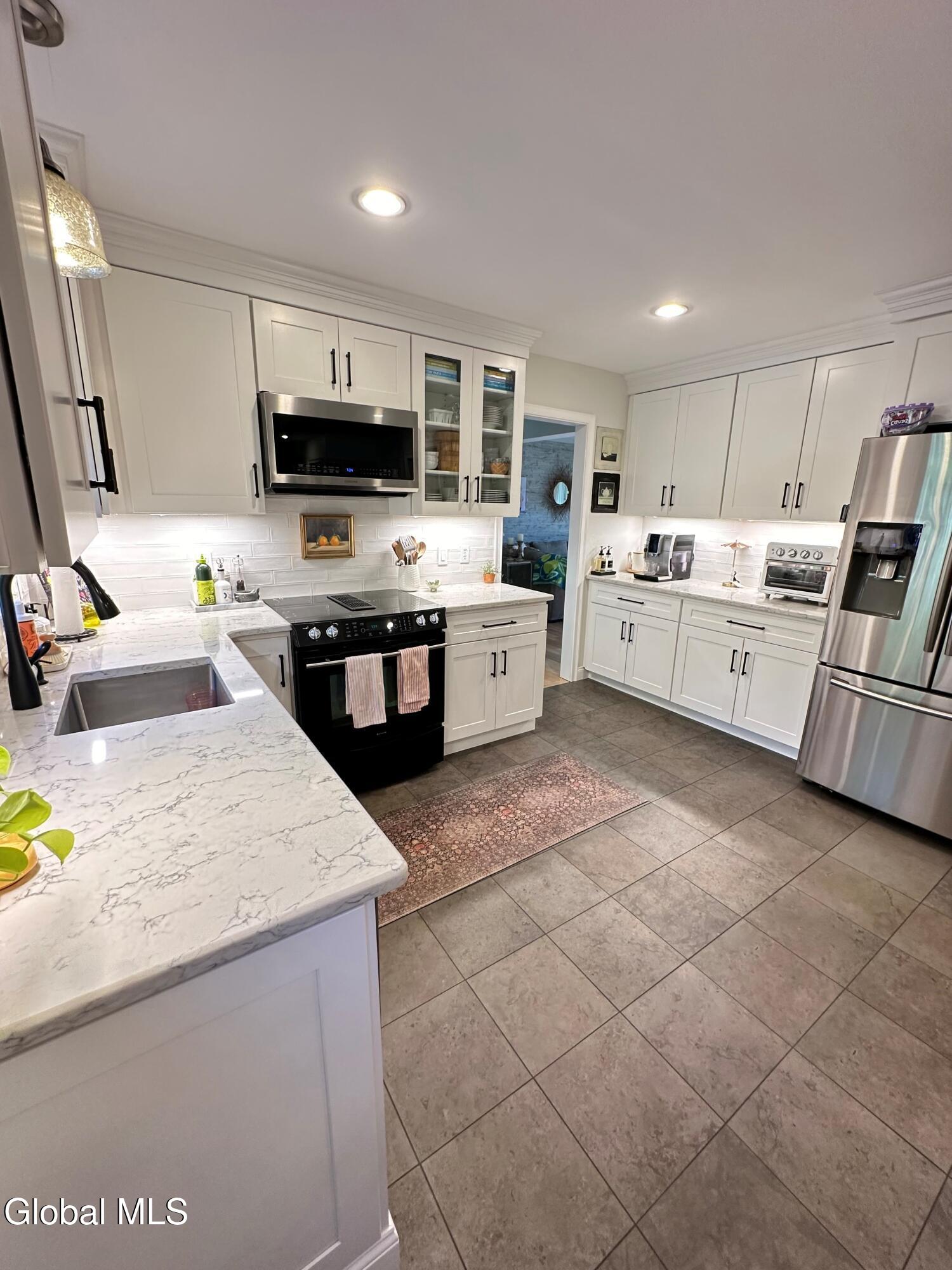 6371 Gun Club Road Altamont, NY 12009 - Photo 14 of 31 Kitchen