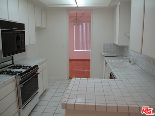 1244 Valley View Road, Unit 117 Glendale, CA 91202 - Photo 5 of 15