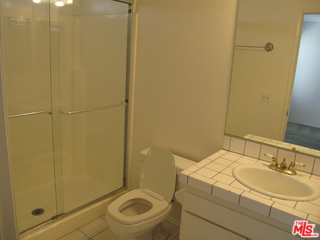 1244 Valley View Road, Unit 117 Glendale, CA 91202 - Photo 9 of 15
