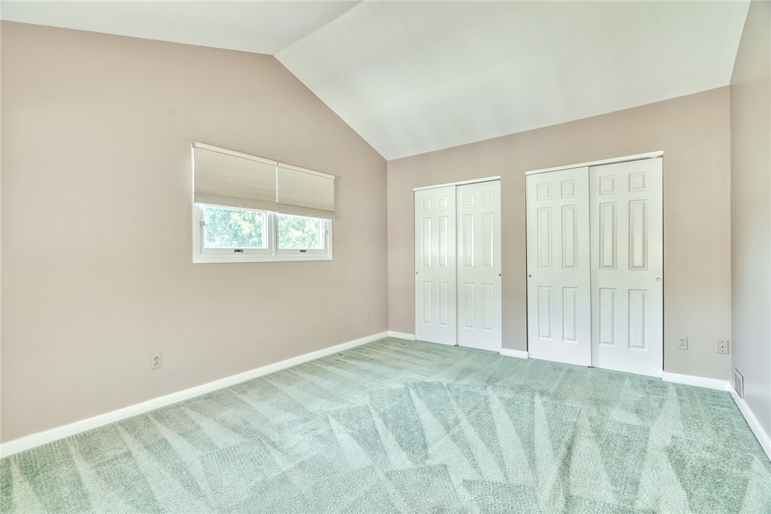 136 Hoover Road Irondequoit, NY 14617 - Photo 25 of 50