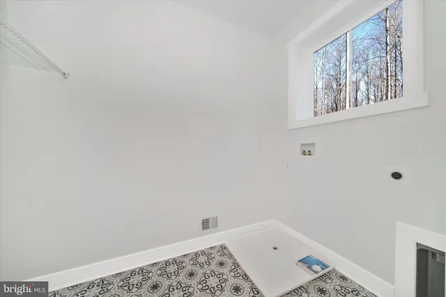 $8,000 | 204 3 Rivers Road, Harwood, MD 20776