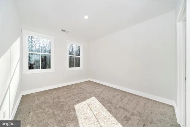 $8,000 | 204 3 Rivers Road, Harwood, MD 20776