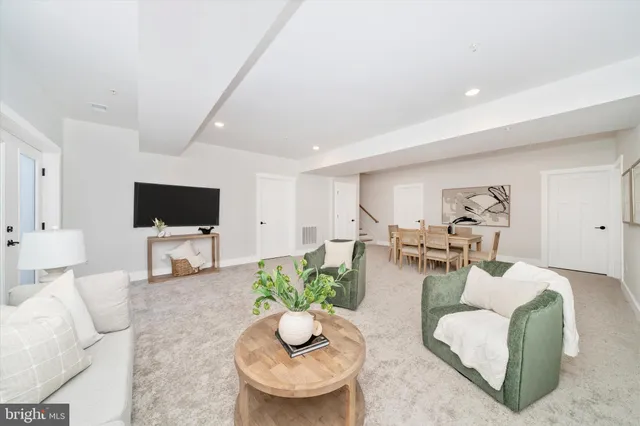 $8,000 | 204 3 Rivers Road, Harwood, MD 20776