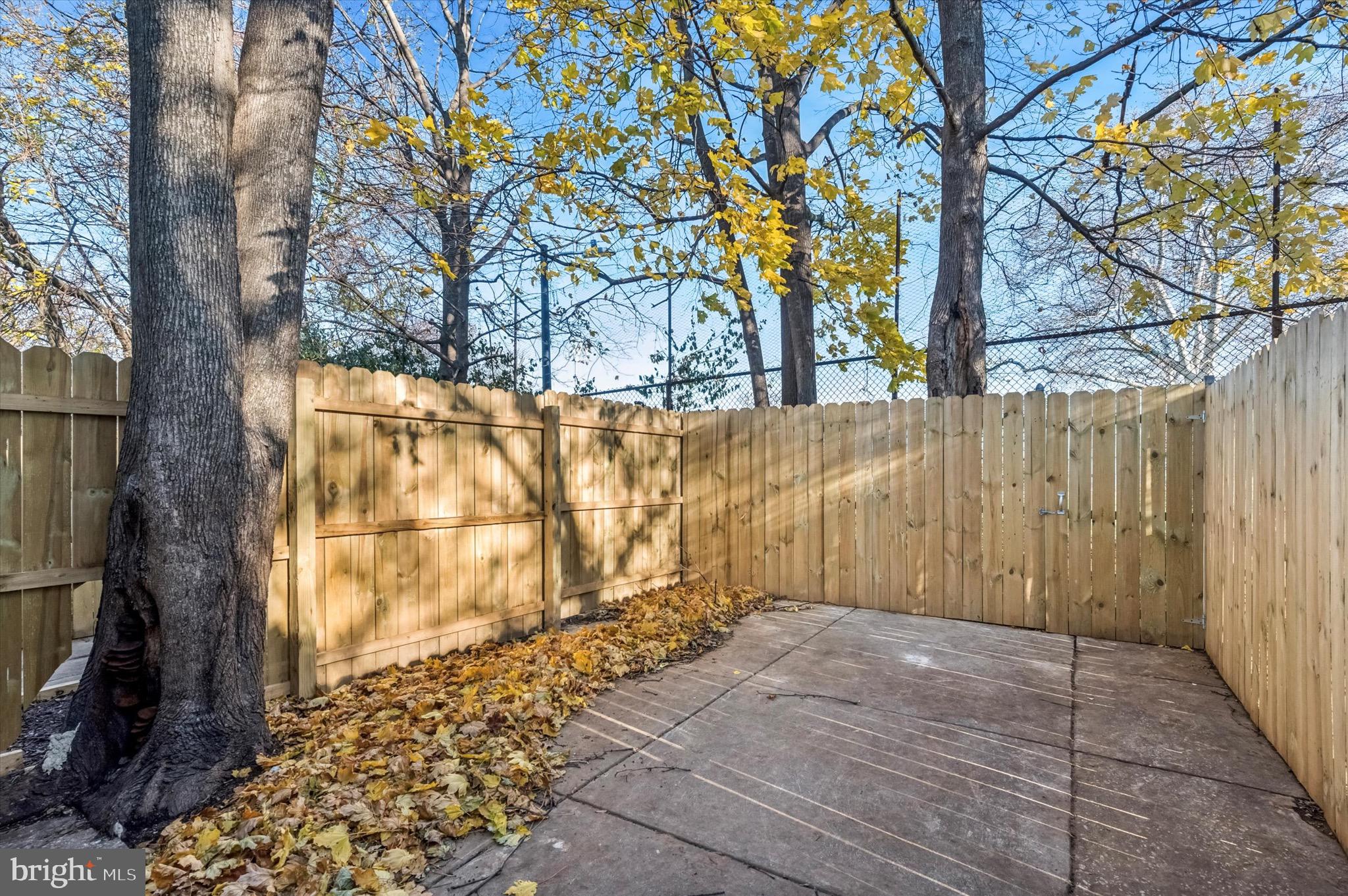 1925 South Redfield Street Philadelphia, PA 19143 - Photo 17 of 18