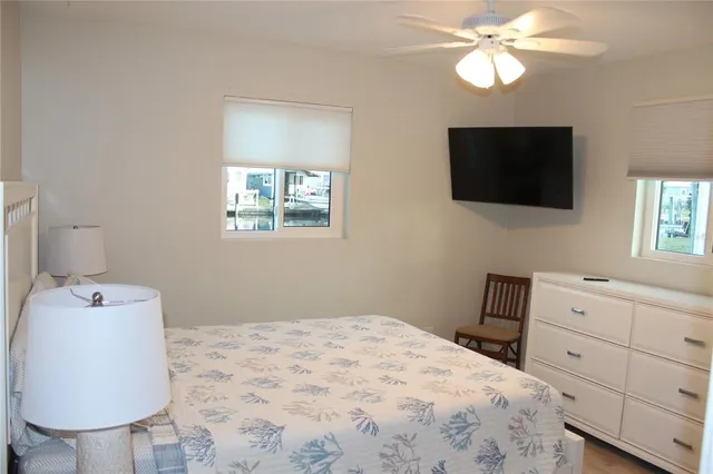 $5,300 | 2744 Sanderling Court, St. James City, FL 33956