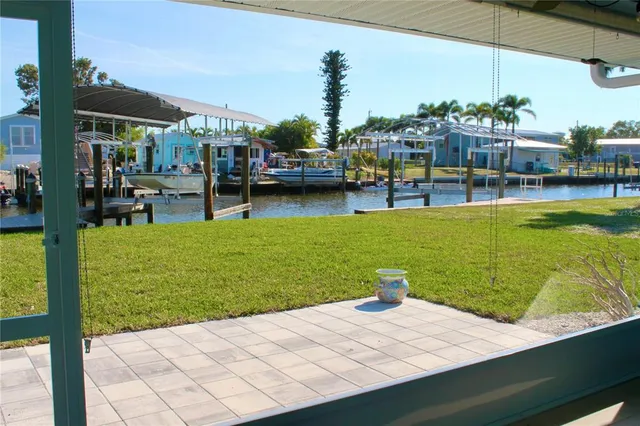 $5,300 | 2744 Sanderling Court, St. James City, FL 33956