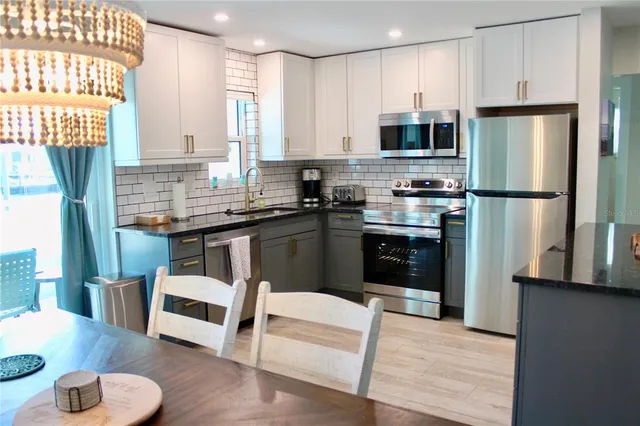 $5,300 | 2744 Sanderling Court, St. James City, FL 33956