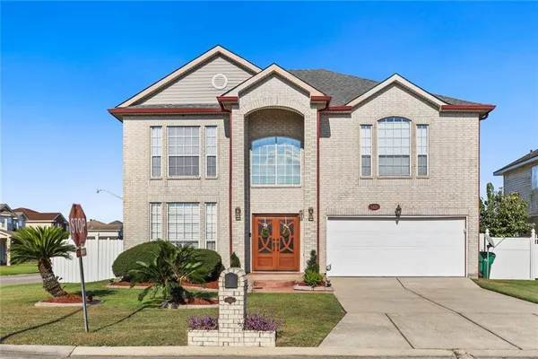 $374,999 | 3421 West Parc Green Street, Harvey, LA 70058