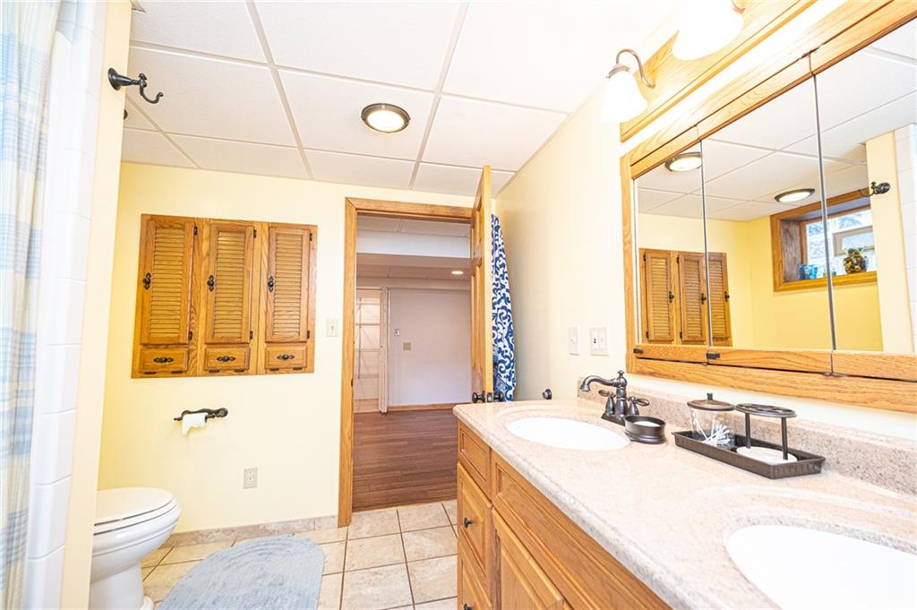 132 Galley Road Canonsburg, PA 15317 - Photo 18 of 25 Gallery Image 18