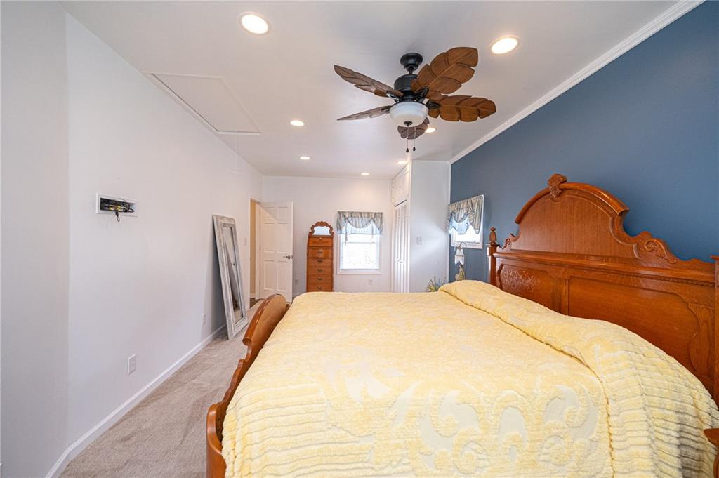 132 Galley Road Canonsburg, PA 15317 - Photo 10 of 25 Gallery Image 10