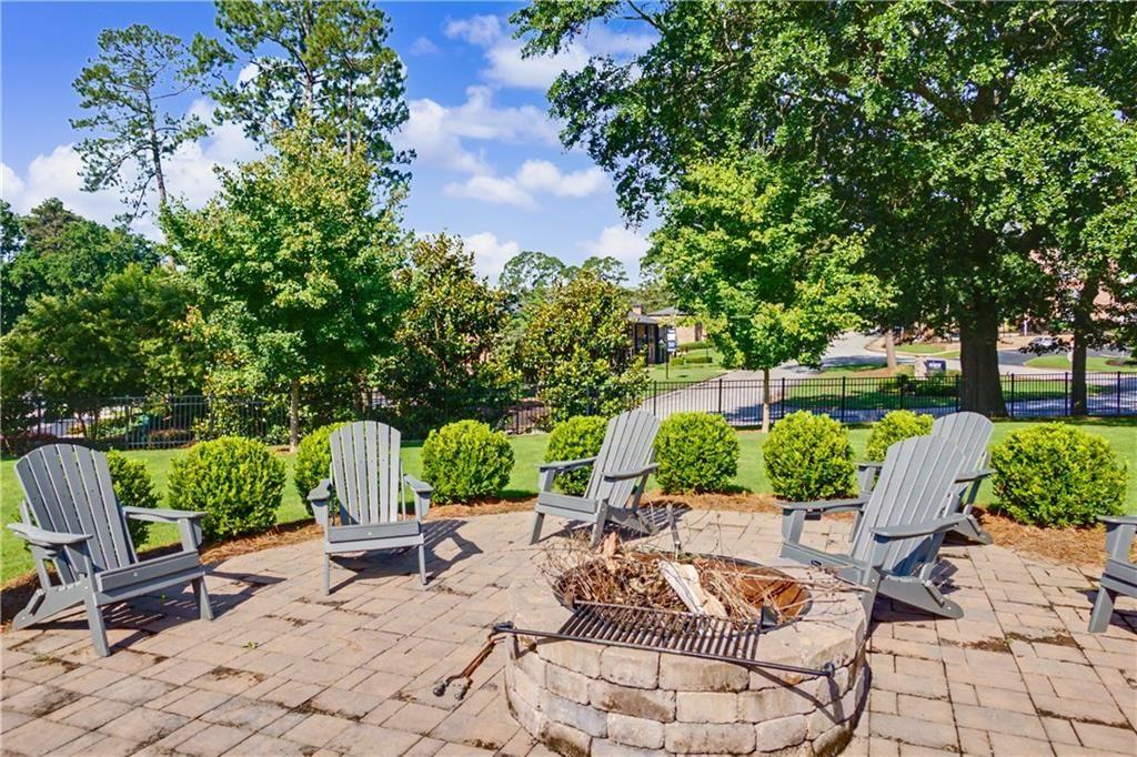 2051 Falls Park Way Decatur, GA 30033 - Photo 44 of 48 Gallery Image 44