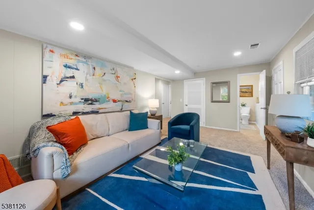 $739,000 | 18 Oxford Circle, Skillman, NJ 08558