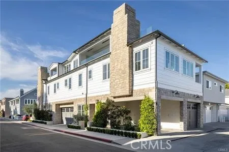 $7,995,000 | 400 40th Street, Newport Beach, CA 92663