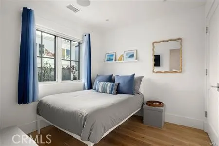 $7,995,000 | 400 40th Street, Newport Beach, CA 92663