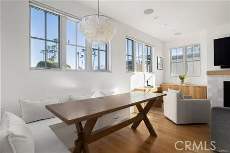 $7,995,000 | 400 40th Street, Newport Beach, CA 92663