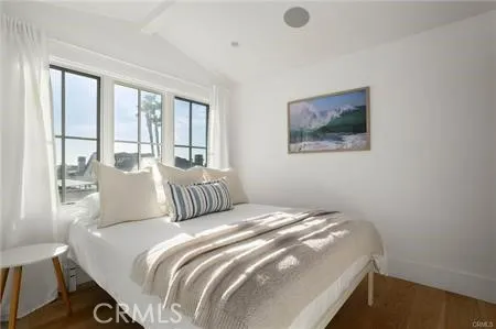 $7,995,000 | 400 40th Street, Newport Beach, CA 92663