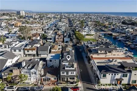 $7,995,000 | 400 40th Street, Newport Beach, CA 92663