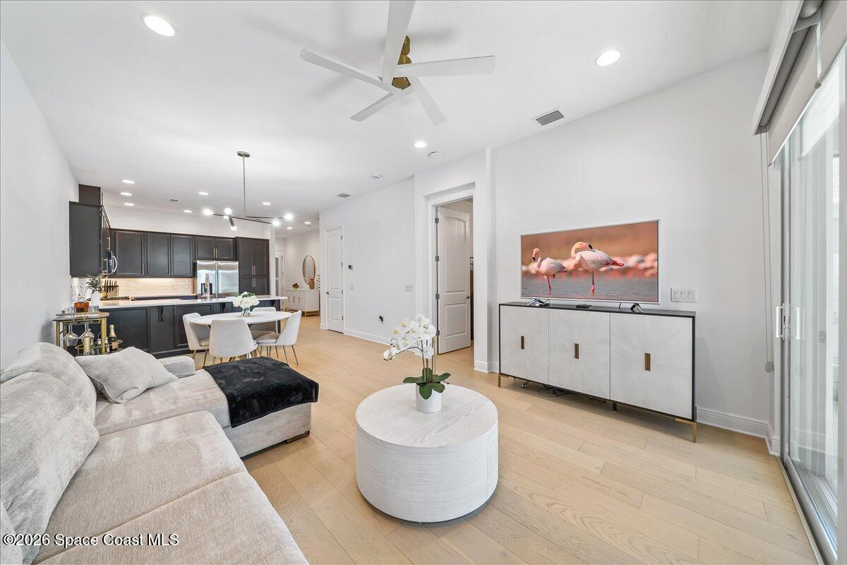 7980 Cache Crk Lane Melbourne, FL 32940 - Photo 19 of 47 Decorative Fixtures