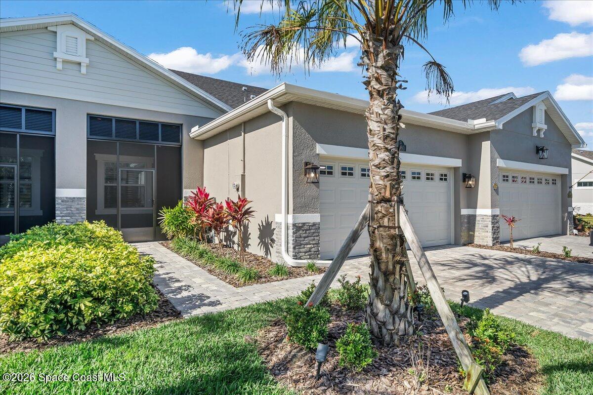 7980 Cache Crk Lane Melbourne, FL 32940 - Photo 4 of 47 Coastal Accents