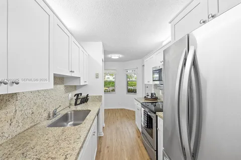 $245,000 | 1401 Southwest 128th Terrace, Unit 103H, Pembroke Pines, FL 33027