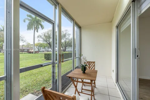 $245,000 | 1401 Southwest 128th Terrace, Unit 103H, Pembroke Pines, FL 33027