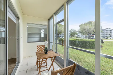 $245,000 | 1401 Southwest 128th Terrace, Unit 103H, Pembroke Pines, FL 33027