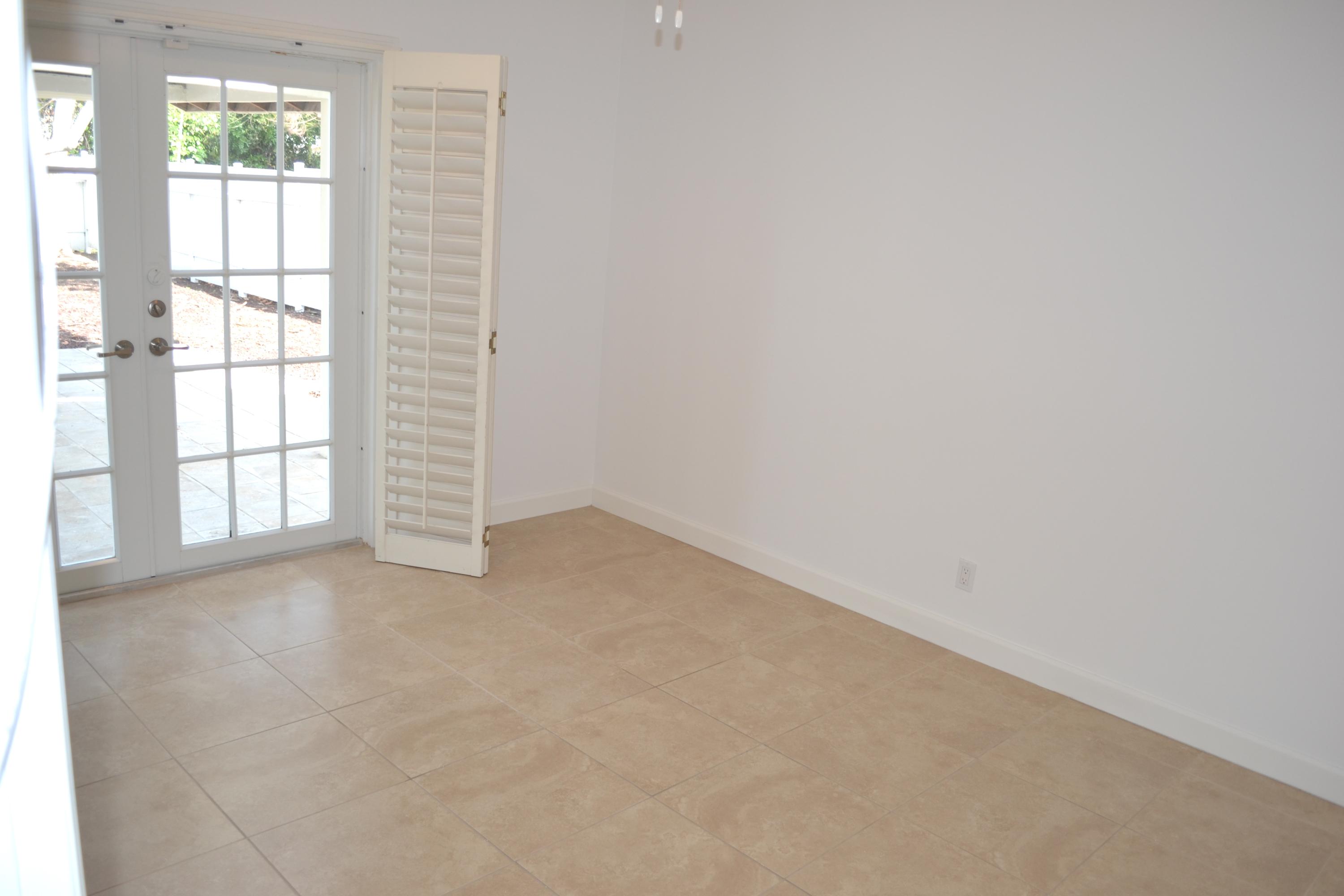 147 3rd Street Jupiter, FL 33458 - Photo 11 of 33 DSC_1395