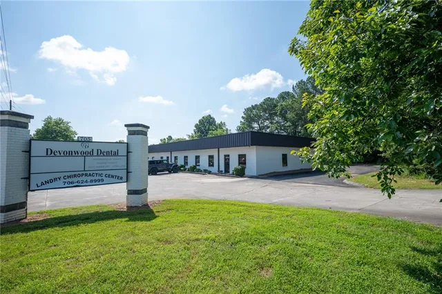 $2,800 | 705 Red Bud Road Northeast, Unit A, Calhoun, GA 30701