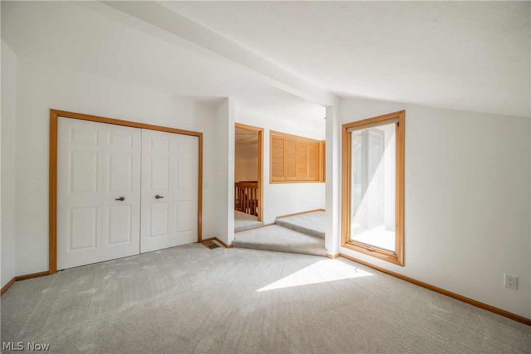5751 Som Center Road Solon, OH 44139 - Photo 30 of 39