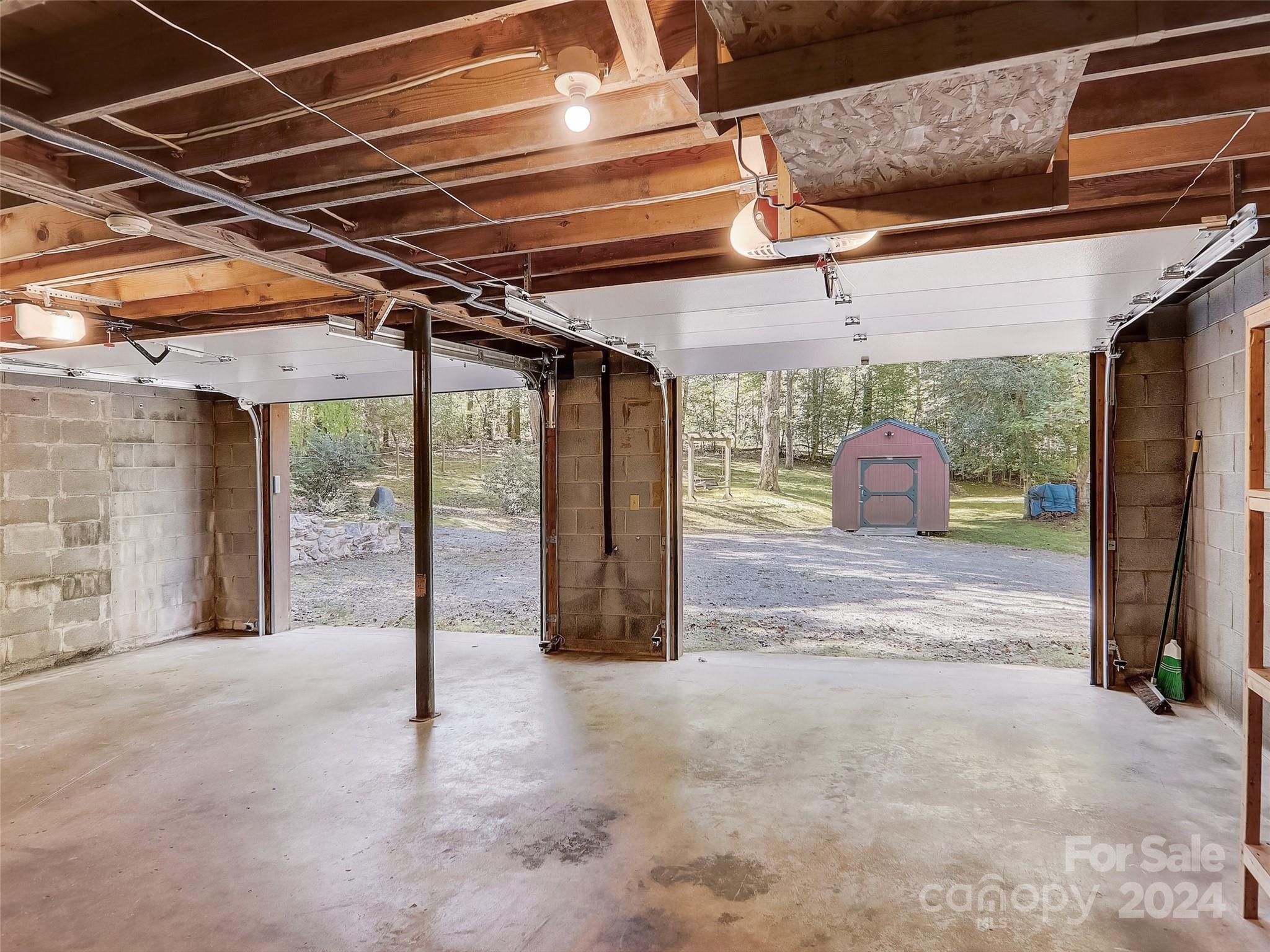 1191 Dupont Road Hendersonville, NC 28739 - Photo 23 of 48 a view of a garage