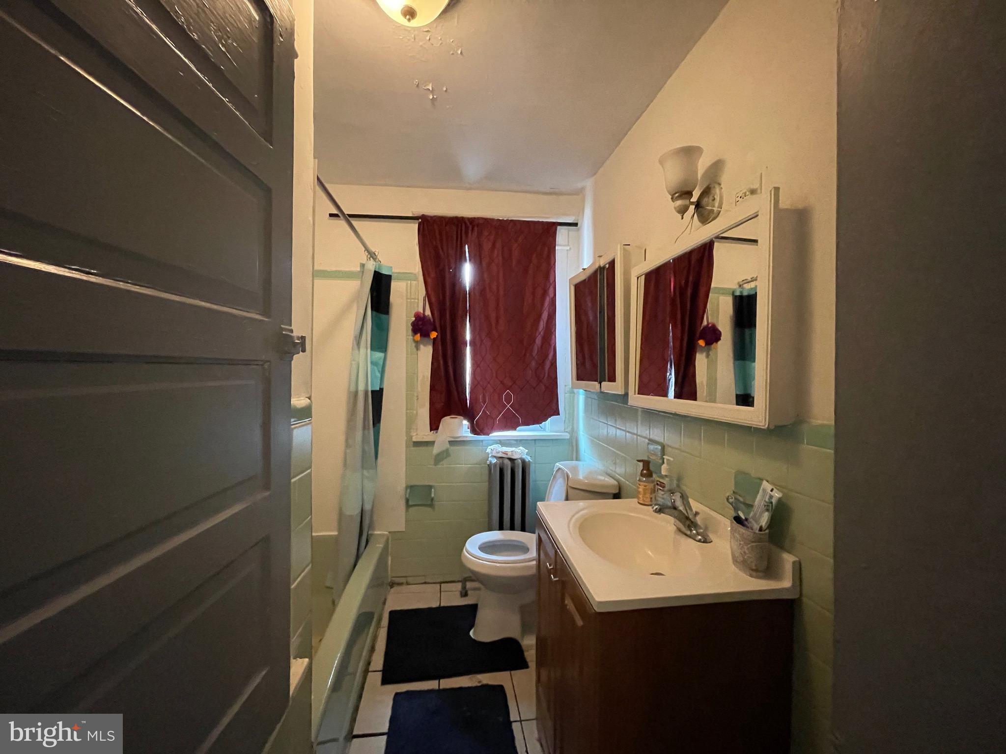 57-59 Long Lane Upper Darby, PA 19082 - Photo 19 of 42